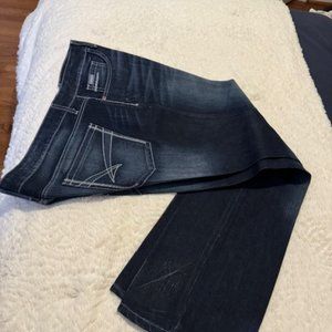 Cinch Ada Jeans in Dark Stonewash Size 35 / 19R